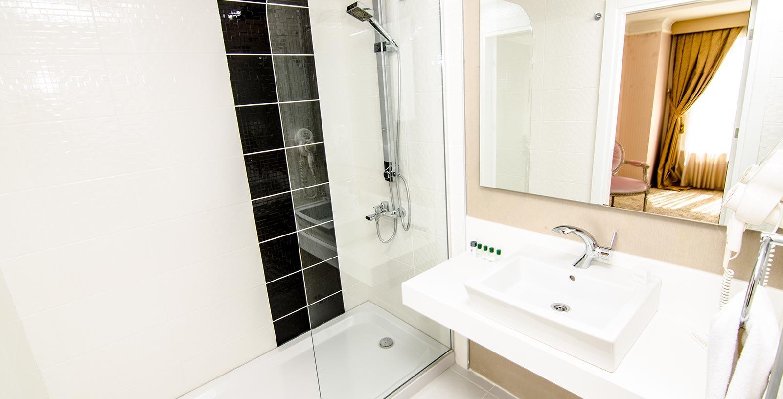 Life Port Hotel Istanbul Sekerpinari Luaran gambar